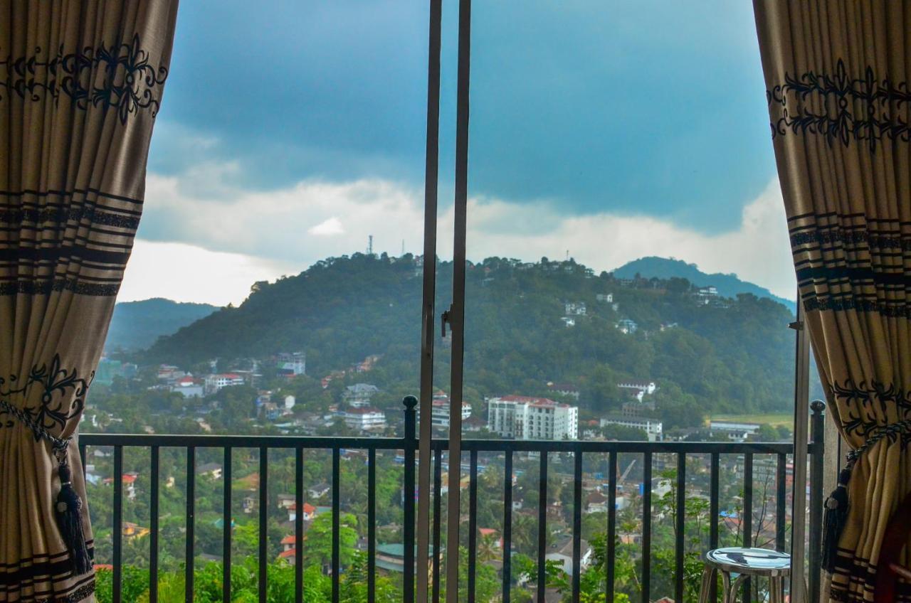 Angel Tower Bed & Breakfast Kandy Dış mekan fotoğraf